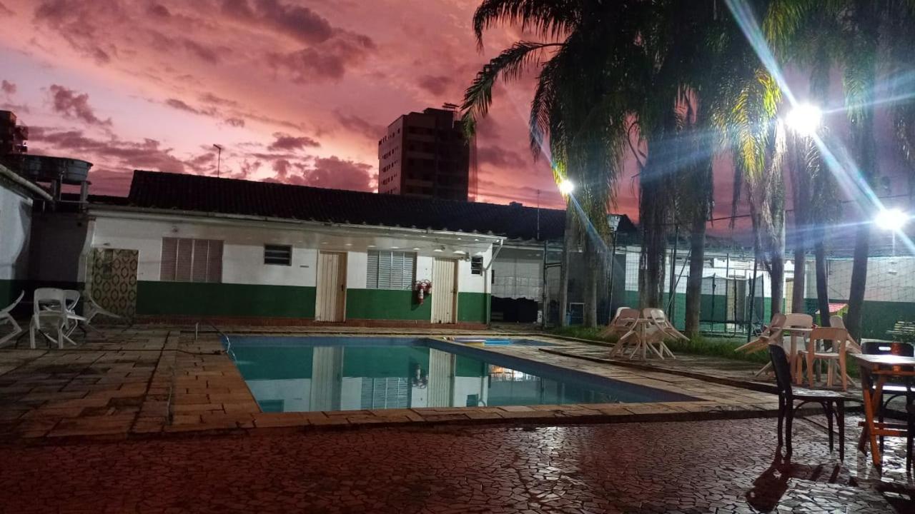 Hostel E Pousada Pg - Vila Tupi Praia Grande (Santos) Exterior foto
